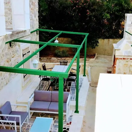 Willkomen In Steinhaus Roko, Steinhaus Mit Pool Hébergement de vacances