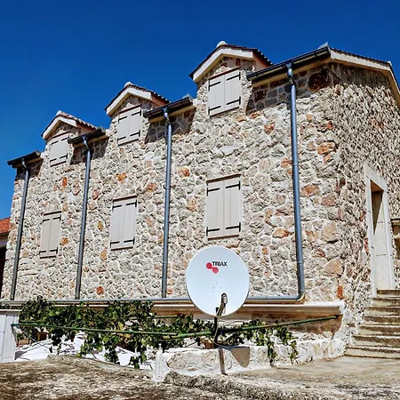 Willkomen In Steinhaus Roko, Steinhaus Mit Pool Hébergement de vacances *
